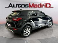 Usado Kia Stonic 84 CV (61 kW) 2022 Negro SUV