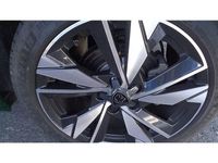 Usado Peugeot 308 Allure 131 CV (96 kW) 2024 Verde Berlina