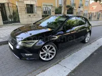 Usado Seat Leon FR 125 CV (91 kW) 2015 Negro Berlina