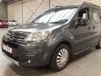 Usado Citroën Berlingo Feel 120 CV (88 kW) 2016 Gris / plata Monovolumen