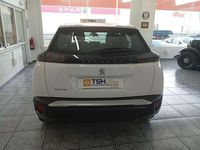 Usado Peugeot 2008 Active 110 CV (80 kW) 2021 Blanco SUV
