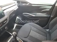 Usado Skoda Fabia Style 95 CV (69 kW) 2022 Gris / plata Utilitario