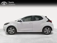 Usado Toyota Yaris Active 116 CV (85 kW) 2025 Blanco Utilitario