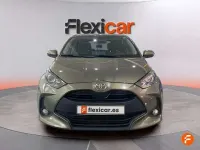 Usado Toyota Yaris Edition 125 CV (91 kW) 2022 Verde Utilitario