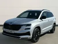 Usado Skoda Karoq SportLine 150 CV (110 kW) 2022 Plata SUV