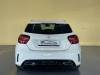 Usado Mercedes A180 AMG line 109 CV (80 kW) 2016 Blanco Utilitario