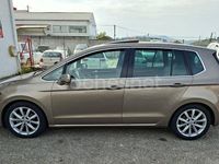 Usado VW Golf Sportsvan Advance 150 CV (110 kW) 2015 Marrón Monovolumen