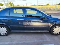 Usado Opel Astra Comfort 100 CV (73 kW) 2002 Azul Berlina