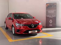 Usado Renault Mégane IV Intens 115 CV (84 kW) 2022 Rojo Berlina