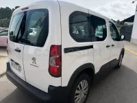 Usado Peugeot Rifter Access 100 CV (73 kW) 2020 Blanco Monovolumen