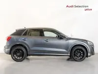 Usado Audi Q2 150 CV (110 kW) 2025 Gris / plata SUV