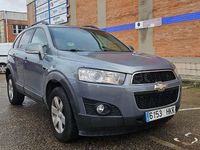 Usado Chevrolet Captiva LT 184 CV (135 kW) 2011 Gris / plata SUV