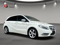 Usado Mercedes B180 109 CV (80 kW) 2012 Blanco Monovolumen