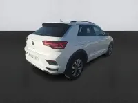 Usado VW T-Roc Advance 110 CV (80 kW) 2022 Blanco SUV