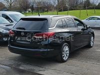 Usado Opel Astra Dynamic 110 CV (80 kW) 2018 Negro Familiar