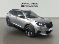 Usado Peugeot 2008 Allure 131 CV (96 kW) 2023 Gris SUV