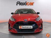 Usado Toyota Yaris Hybrid Active 116 CV (85 kW) 2023 Rojo