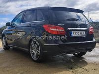 Usado Mercedes B200 136 CV (100 kW) 2012 Negro Monovolumen