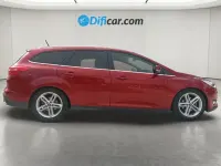 Usado Ford Focus Titanium 125 CV (91 kW) 2018 Rojo Berlina