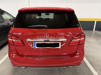 Usado Mercedes B200 136 CV (100 kW) 2018 Rojo Monovolumen