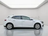 Usado Renault Mégane II Equilibre 115 CV (84 kW) 2023 Blanco Berlina