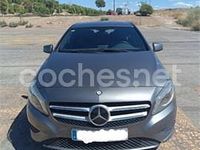 Usado Mercedes A180 Style 109 CV (80 kW) 2015 Gris / plata Berlina