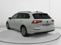 Usado VW Golf VIII Life 116 CV (85 kW) 2023 Blanco Familiar
