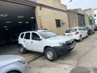 Usado Dacia Duster Ambiance 109 CV (80 kW) 2011 Blanco SUV