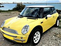 Usado Mini Cooper 115 CV (84 kW) 2002 Amarillo Utilitario