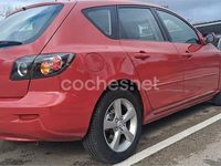 Usado Mazda 3 Active 105 CV (77 kW) 2006 Rojo Berlina