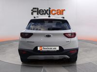 Usado Kia Stonic 101 CV (74 kW) 2019 Blanco SUV