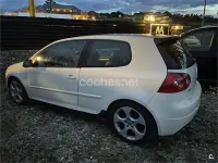 Usado VW Golf V GTI 200 CV (147 kW) 2007 Blanco Berlina
