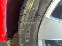 Usado Ford Focus Trend 115 CV (84 kW) 2004 Rojo Berlina