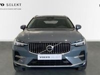 Usado Volvo XC60 Core 350 CV (257 kW) 2023 Gris / plata SUV