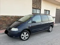 Usado Seat Alhambra Sport 115 CV (84 kW) 2009 Azul Monovolumen