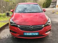 Usado Opel Astra Dynamic 136 CV (100 kW) 2017 Rojo Utilitario