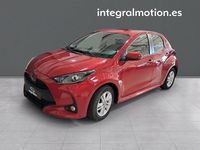 Usado Toyota Yaris Edition 125 CV (91 kW) 2024 Rojo Berlina