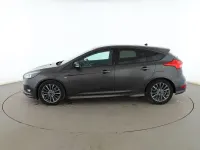 Usado Ford Focus ST-Line 125 CV (91 kW) 2018 Gris Berlina