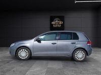 Usado VW Golf VI Advance 105 CV (77 kW) 2011 Gris Utilitario