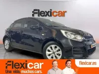 Usado Kia Rio 84 CV (61 kW) 2017 Negro