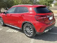 Usado Mercedes GLA200 136 CV (100 kW) 2018 Rojo SUV