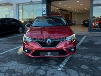Usado Renault Mégane IV LIMITED 130 CV (95 kW) 2018 Rojo Berlina
