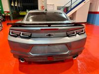 Usado Chevrolet Camaro 350 CV (257 kW) 2020 Gris Coupe