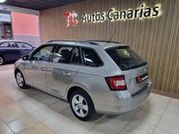 Usado Skoda Fabia Active 95 HP (69 kW) 2018 Bege Carrinha