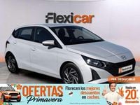Usado Hyundai i20 84 CV (61 kW) 2024 Gris Utilitario