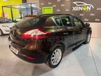 Usado Renault Mégane Authentique 100 CV (73 kW) 2011 Marrón Berlina