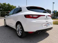 Usado Renault Mégane III Zen 110 CV (80 kW) 2016 Blanco Utilitario