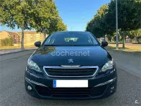 Usado Peugeot 308 Active 100 CV (73 kW) 2017 Negro Berlina