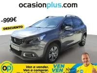 Usado Peugeot 2008 Signature Sky 100 CV (73 kW) 2019 Gris SUV