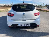 Usado Renault Clio IV 90 CV (66 kW) 2014 Blanco Berlina
